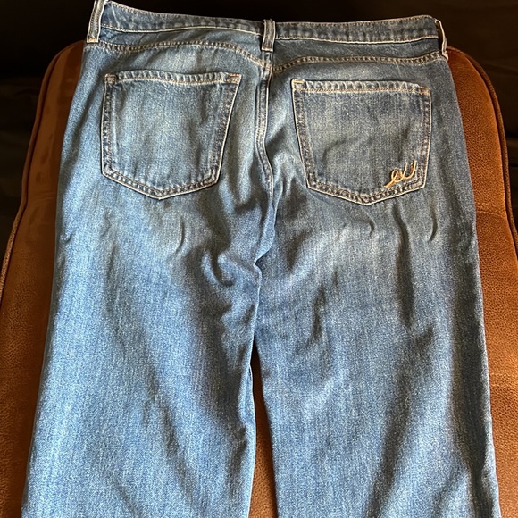 Express Girlfriend Step-Up Jeans - Picture 2 of 16